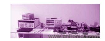 圖5:試驗(yàn)工作臺(tái)