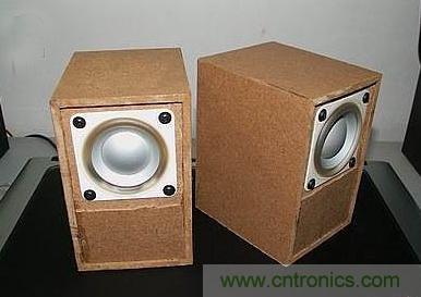 焊接完畢，背面