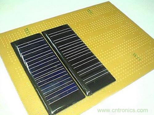 微型太陽能供電板DIY，給手電筒收音機(jī)供電