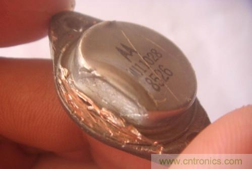 暴力拆解對比:進(jìn)口金封三極管VS國產(chǎn)金封三極管