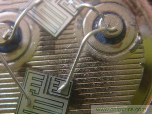 暴力拆解對比:進(jìn)口金封三極管VS國產(chǎn)金封三極管