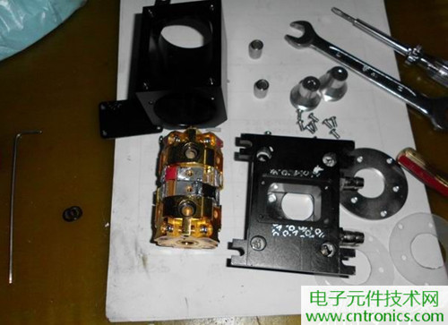 這貨一萬三？50W半導(dǎo)體激光模塊拆解