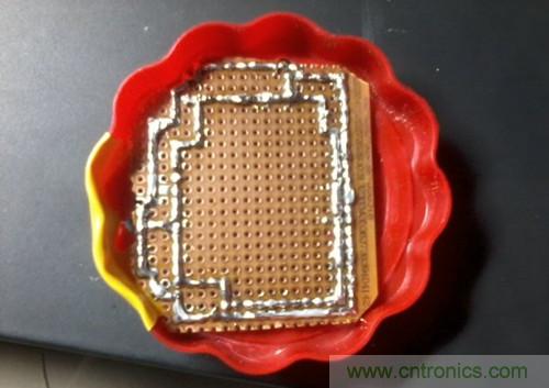 讓燈光跳舞，簡單自制聲控LED旋律燈