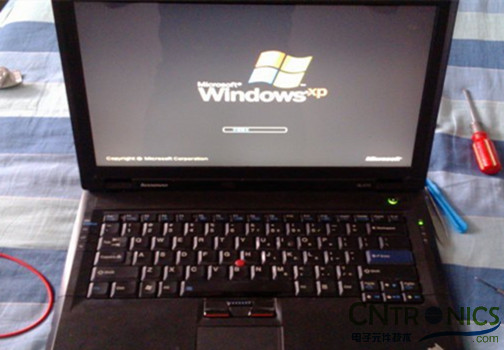 創(chuàng)意DIY：將筆記本大卸八塊做成臺(tái)式機(jī)！