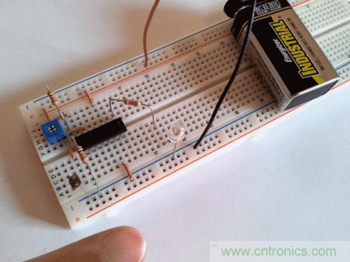 DIY:教你10分鐘自制光線探測器