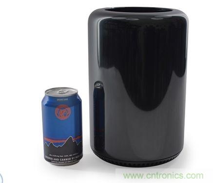全新Mac Pro真的非常小，這是與易拉罐的對比