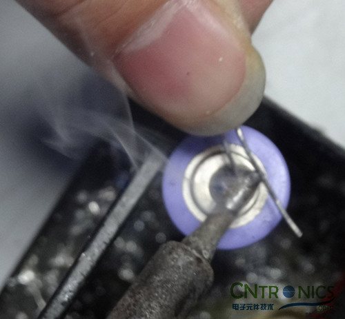 達人創(chuàng)意DIY:無線2.4G音頻收發(fā)器