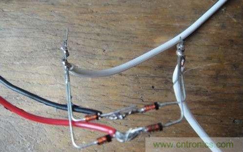 創(chuàng)意DIY！迷你風(fēng)力發(fā)電機(jī)！