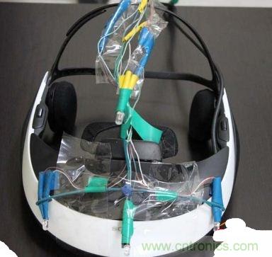 技術(shù)宅要逆天，DIY四點(diǎn)定位燈實(shí)現(xiàn)虛擬實(shí)境游戲