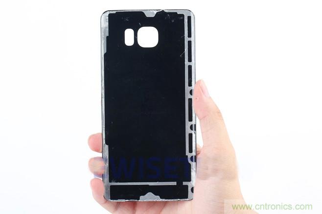 Galaxy Note5拆解，與S系列差距日漸模糊