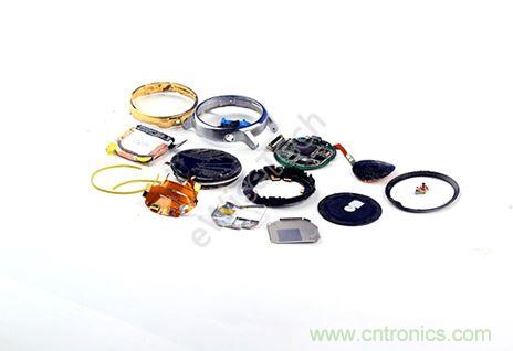 MOTO 360二代智能手表拆解：只有細(xì)節(jié)，沒有亮點(diǎn)