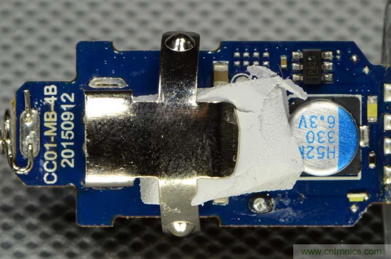 小米車(chē)載充電器拆解評(píng)測(cè)：49元能讓這枚&ldquo;子彈&rdquo;飛多遠(yuǎn)？