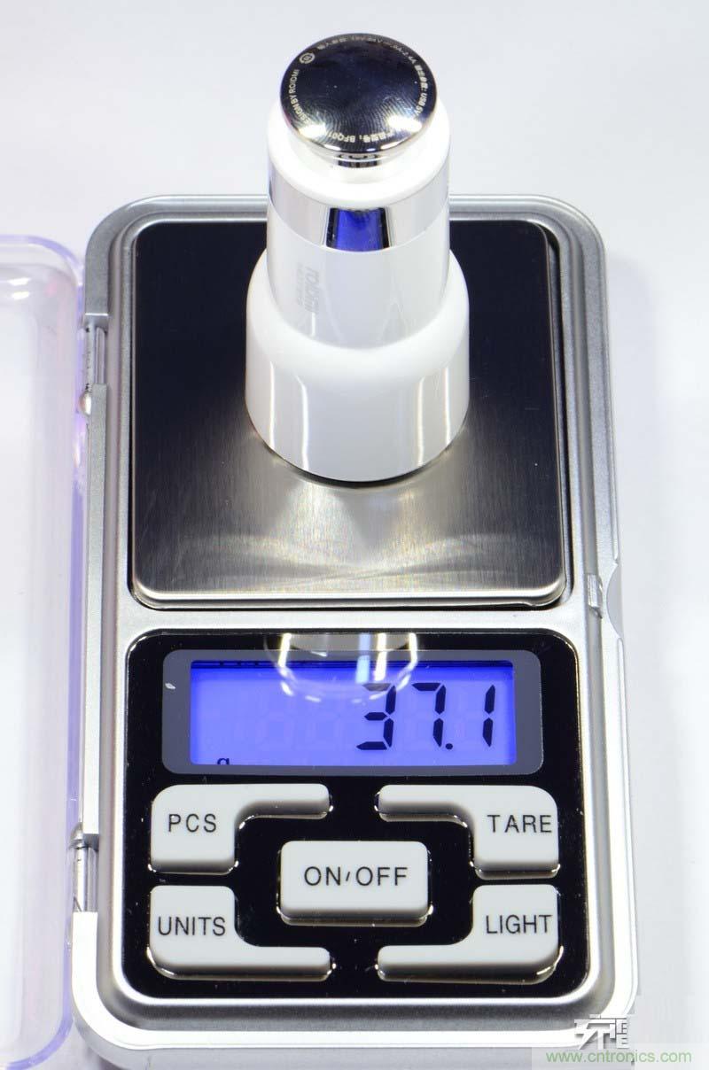 小米車(chē)載充電器拆解評(píng)測(cè)：49元能讓這枚&ldquo;子彈&rdquo;飛多遠(yuǎn)？