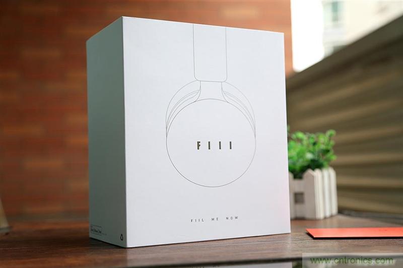 頭條哥的夢想之作！FIIL耳機能讓汪峰上頭條否？