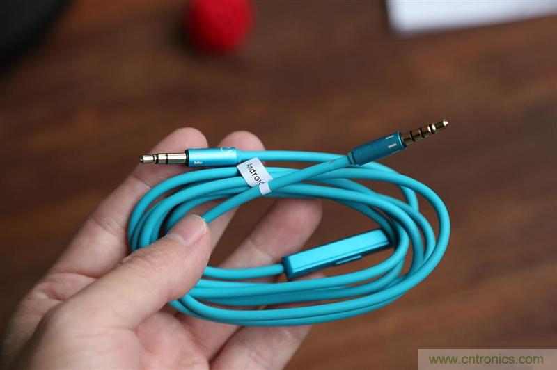 頭條哥的夢想之作！FIIL耳機能讓汪峰上頭條否？