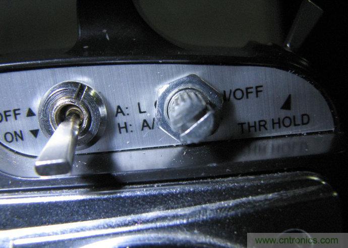 無人機 DIY 制作全過程，酷得不要不要的！