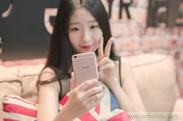 回顧2016：七大智能手機(jī)亮點(diǎn)技術(shù)，誰才是真的&ldquo;未來 &rdquo;