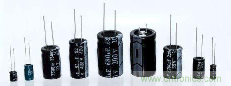 電容的尺寸、耐壓值、方向，這些參數(shù)該如何選擇？