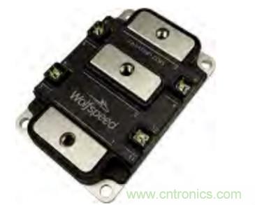 新型SiC功率模塊以之Si IGBT，在更小的封裝內提供更高的功率密度