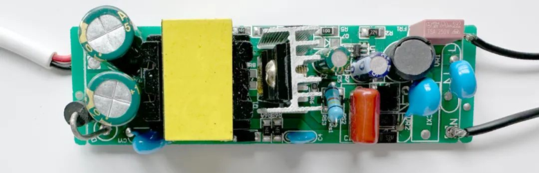 RS瑞森半導體在LED驅(qū)動電源上的應(yīng)用